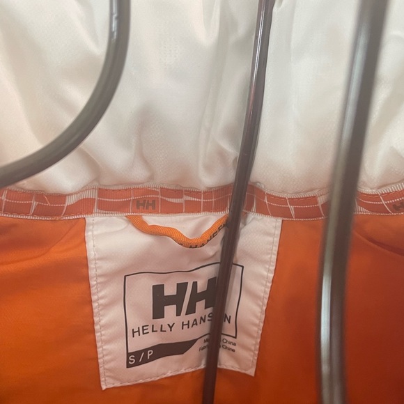 **SOLD** Helly Hansen | Down Puffer Vest - Picture 9 of 12